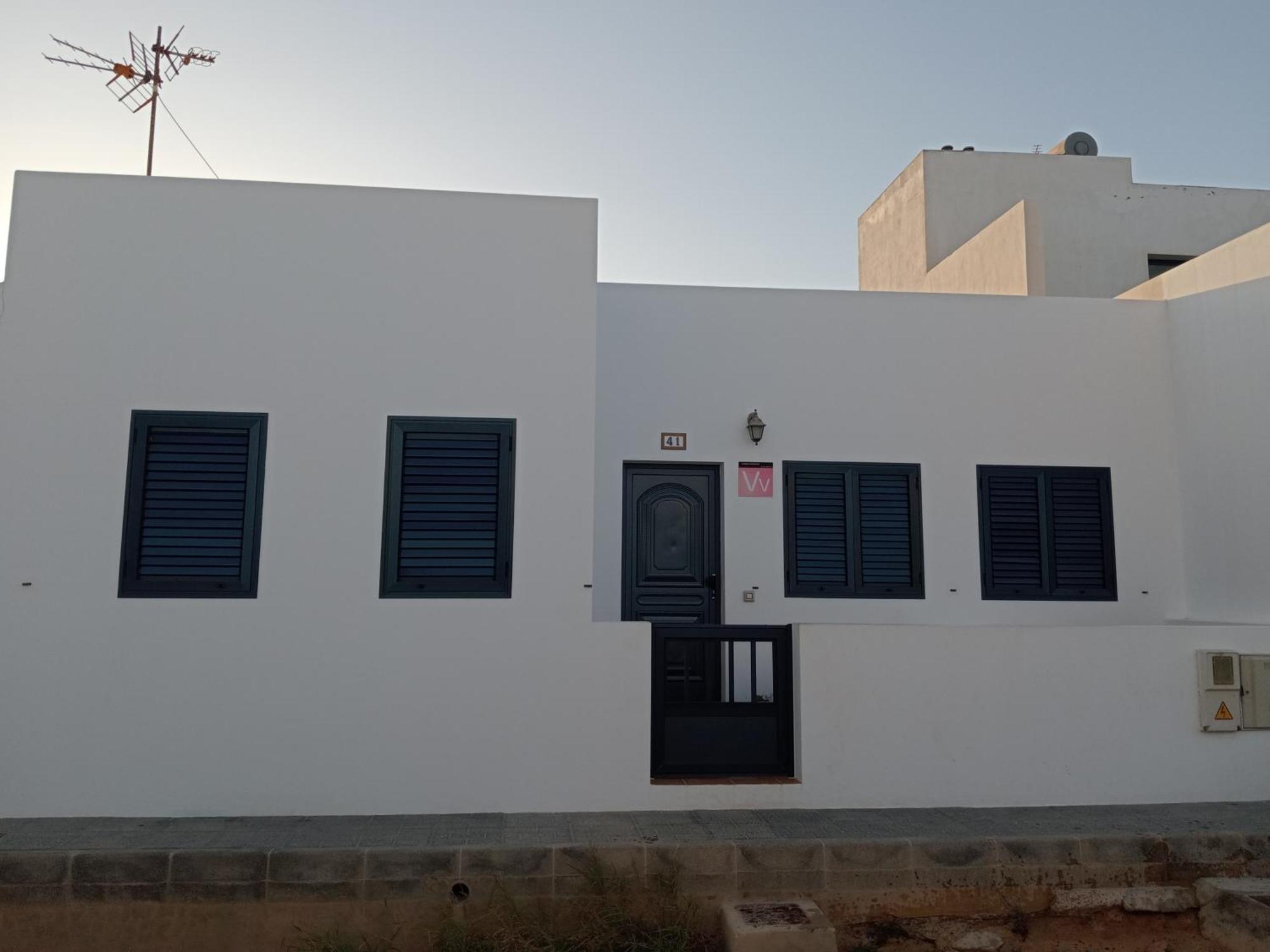 Casa Carmen Dolores Caleta de Sebo Exterior photo